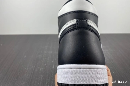 85 Lightweight Jordan BQ4422-001 High Black Retro White (2023) 145 1 0925
